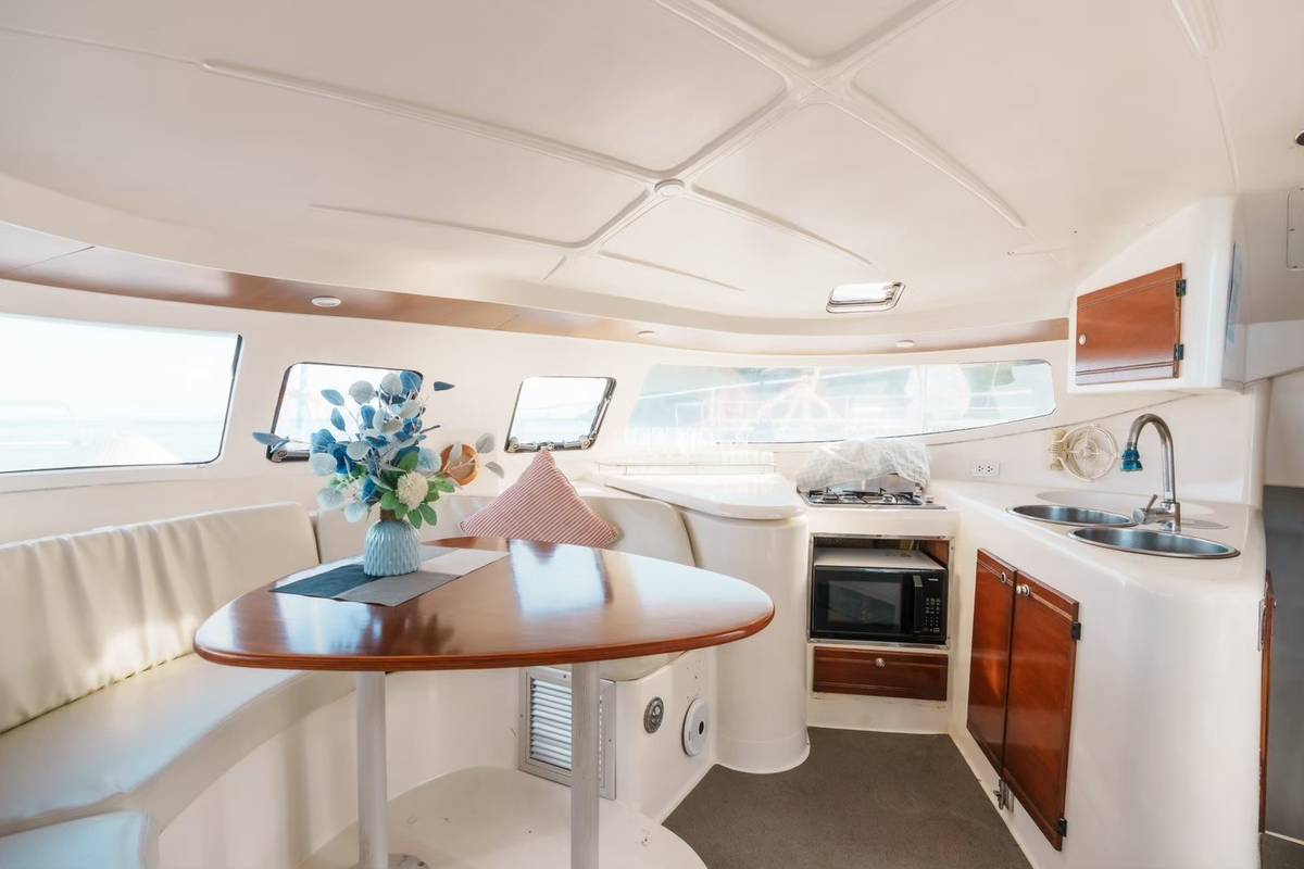 ameray1-yacht-charter-phuket