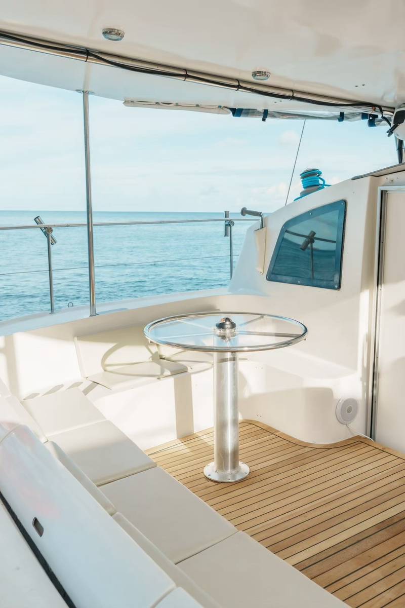 ameray1-yacht-charter-phuket