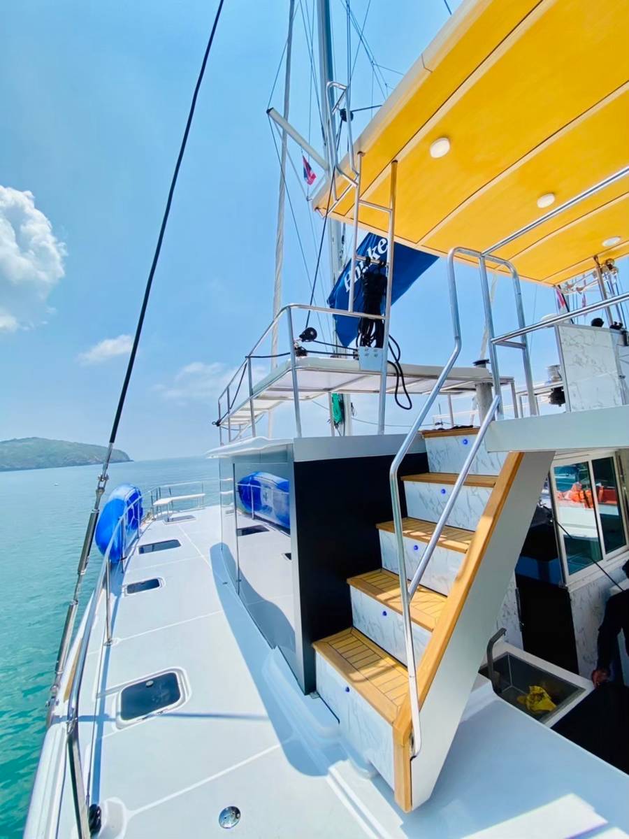 ameray888-luxury-yacht-phuket