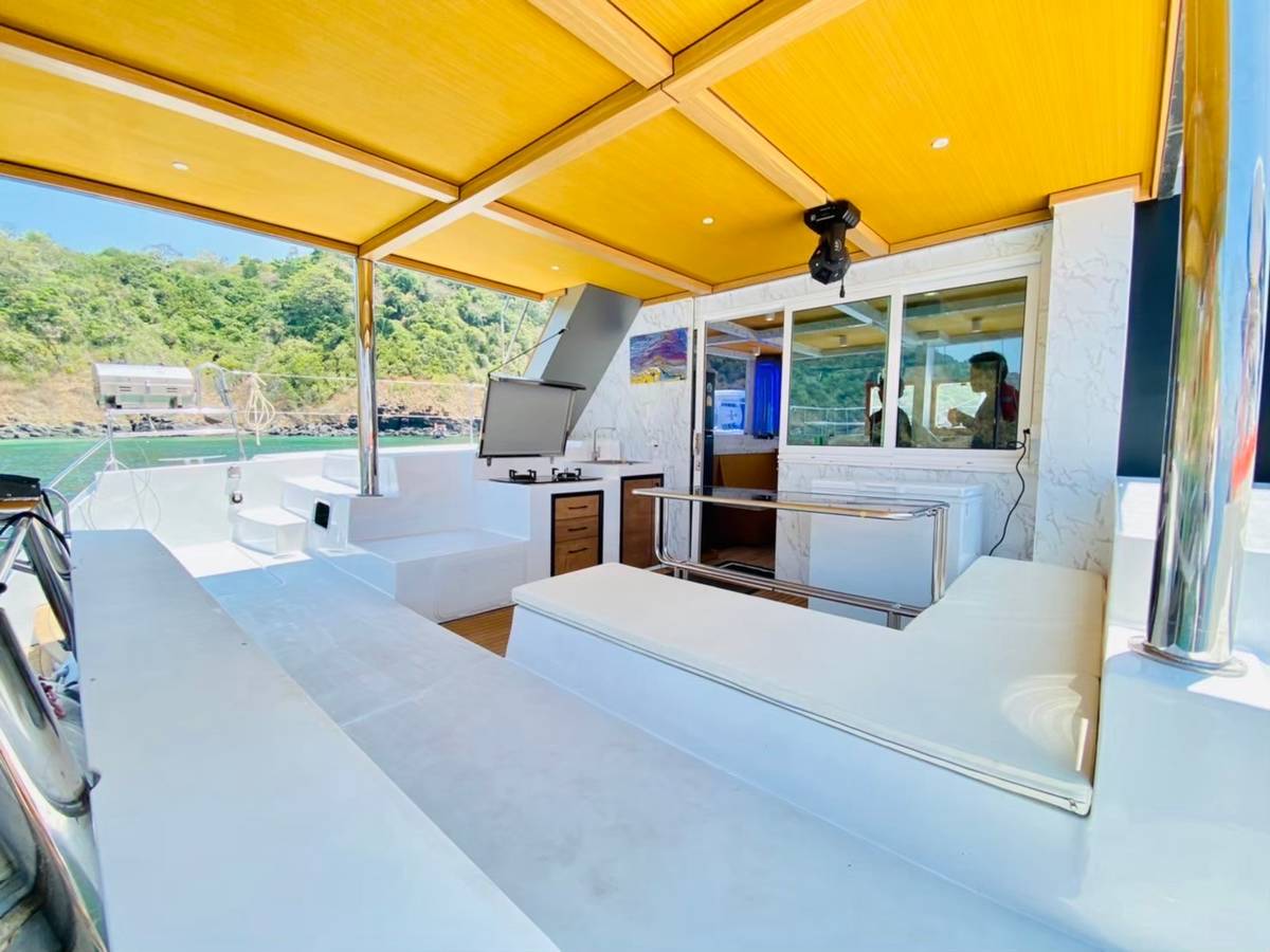 ameray888-luxury-yacht-phuket