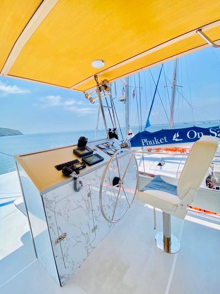ameray888-luxury-yacht-phuket