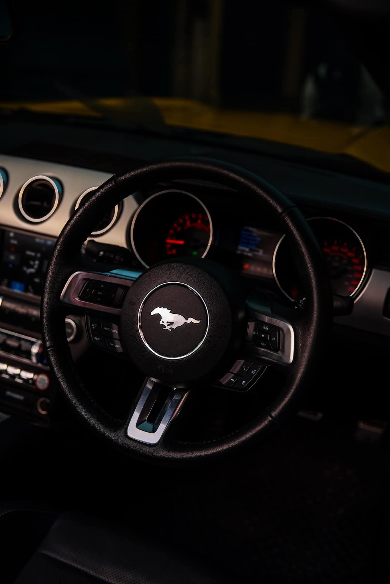 ford-mustang-2020-rental-thailand