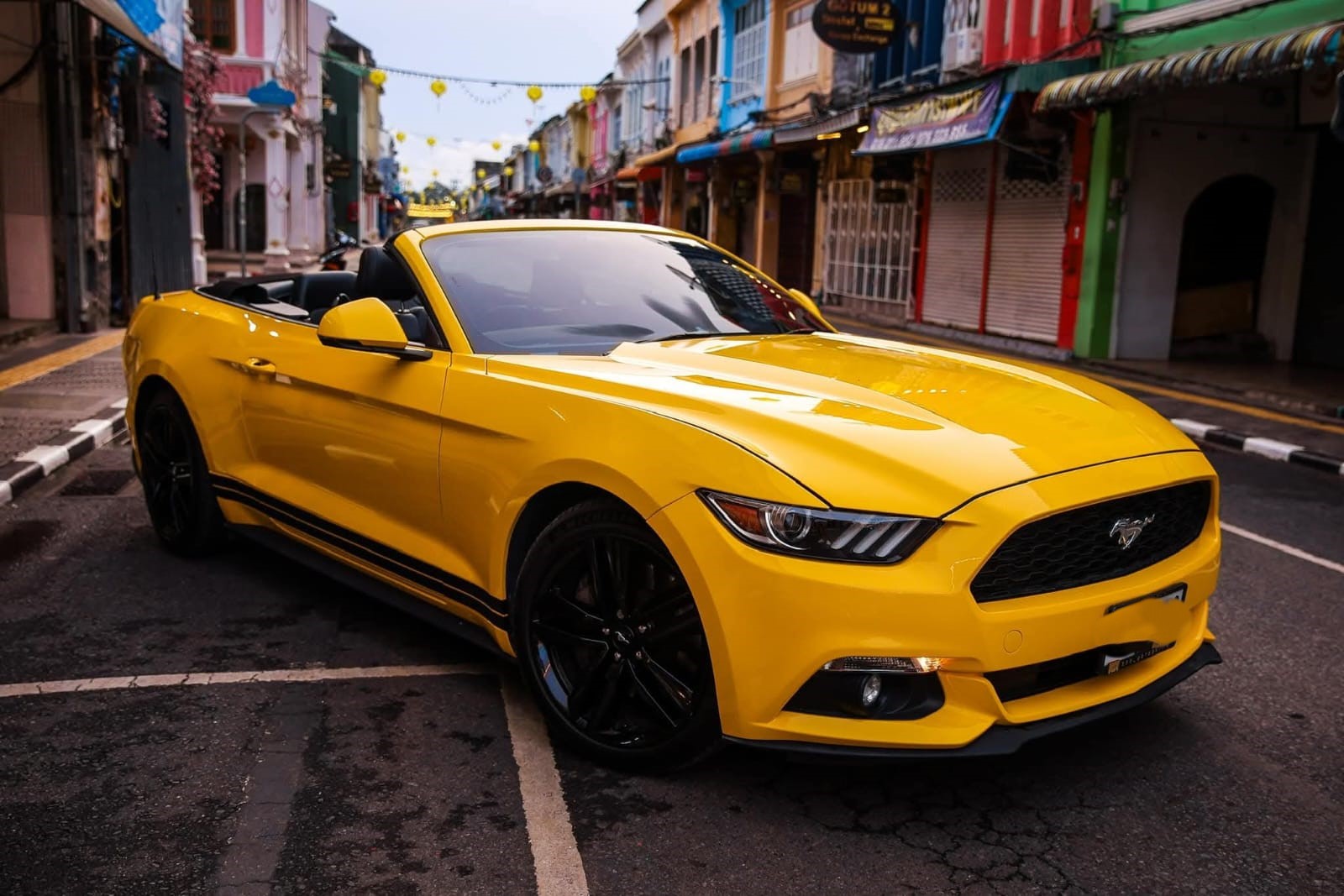 Ford Mustang 2020 – Luxury Sports Car Rental in Thailand