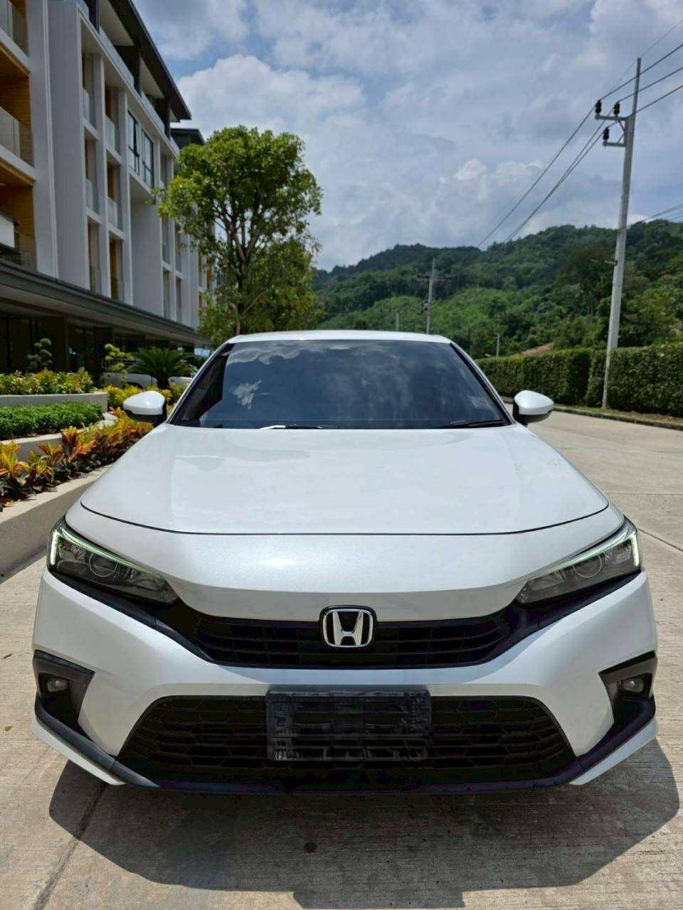 honda-civic-turbo-2024-car-rental