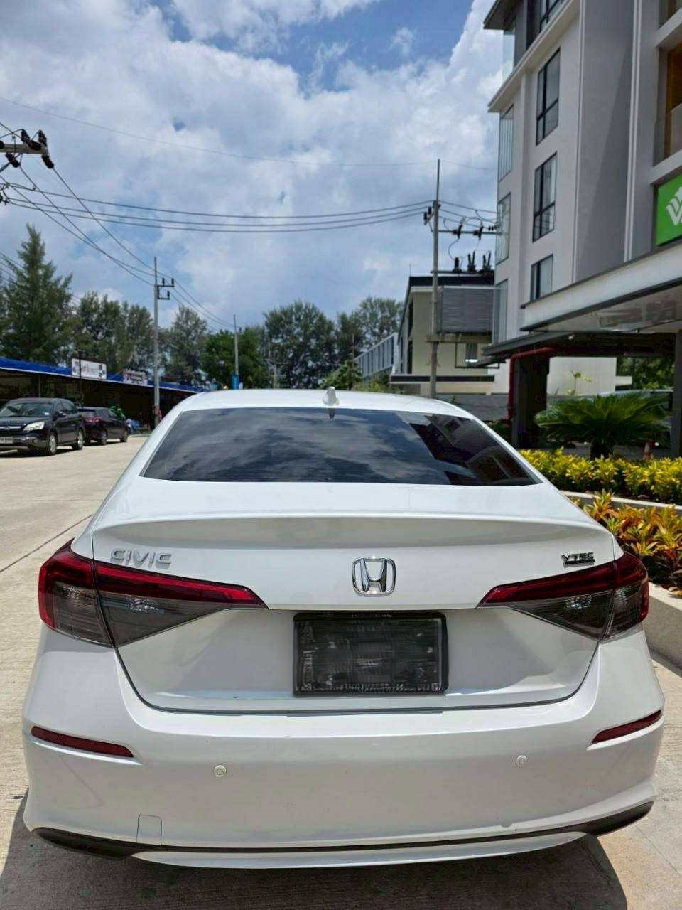 honda-civic-turbo-2024-car-rental