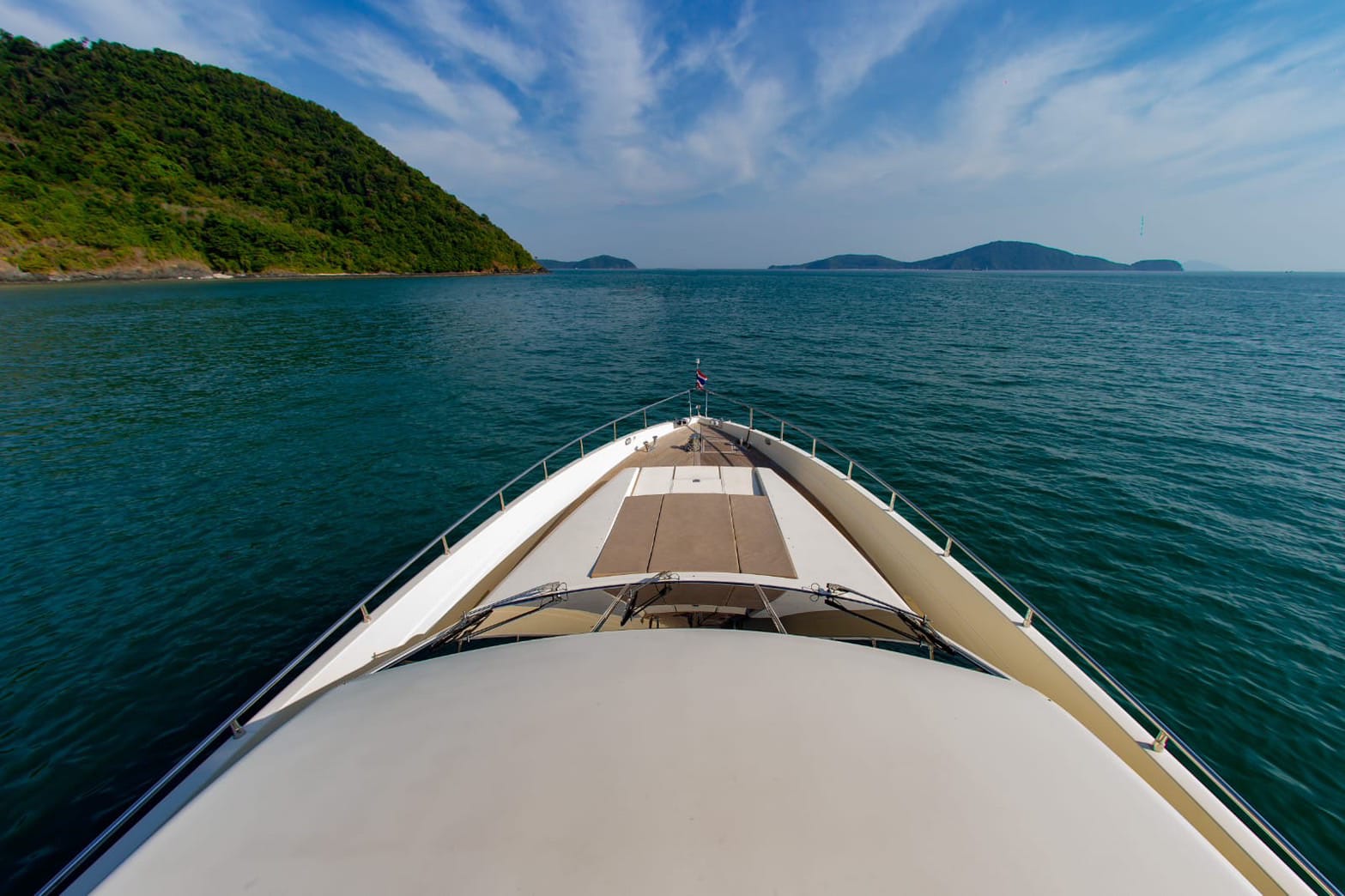 luxury-50ft-yacht-charter-phuket
