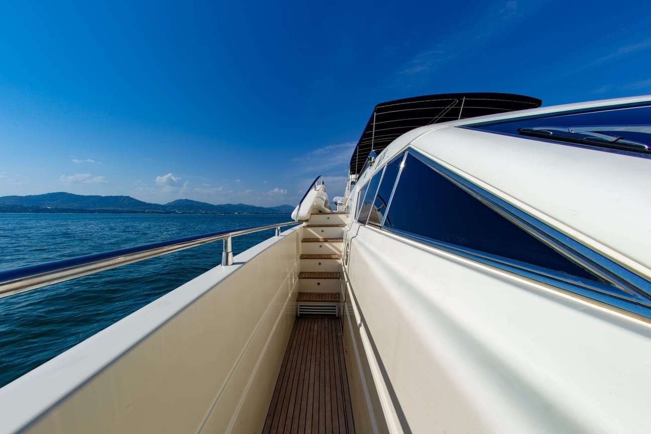 luxury-50ft-yacht-charter-phuket