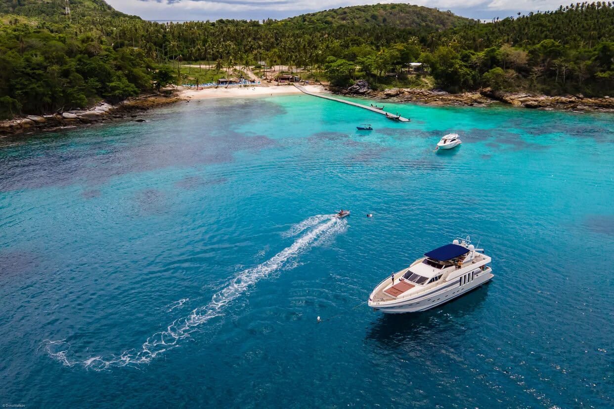 luxury-50ft-yacht-charter-phuket
