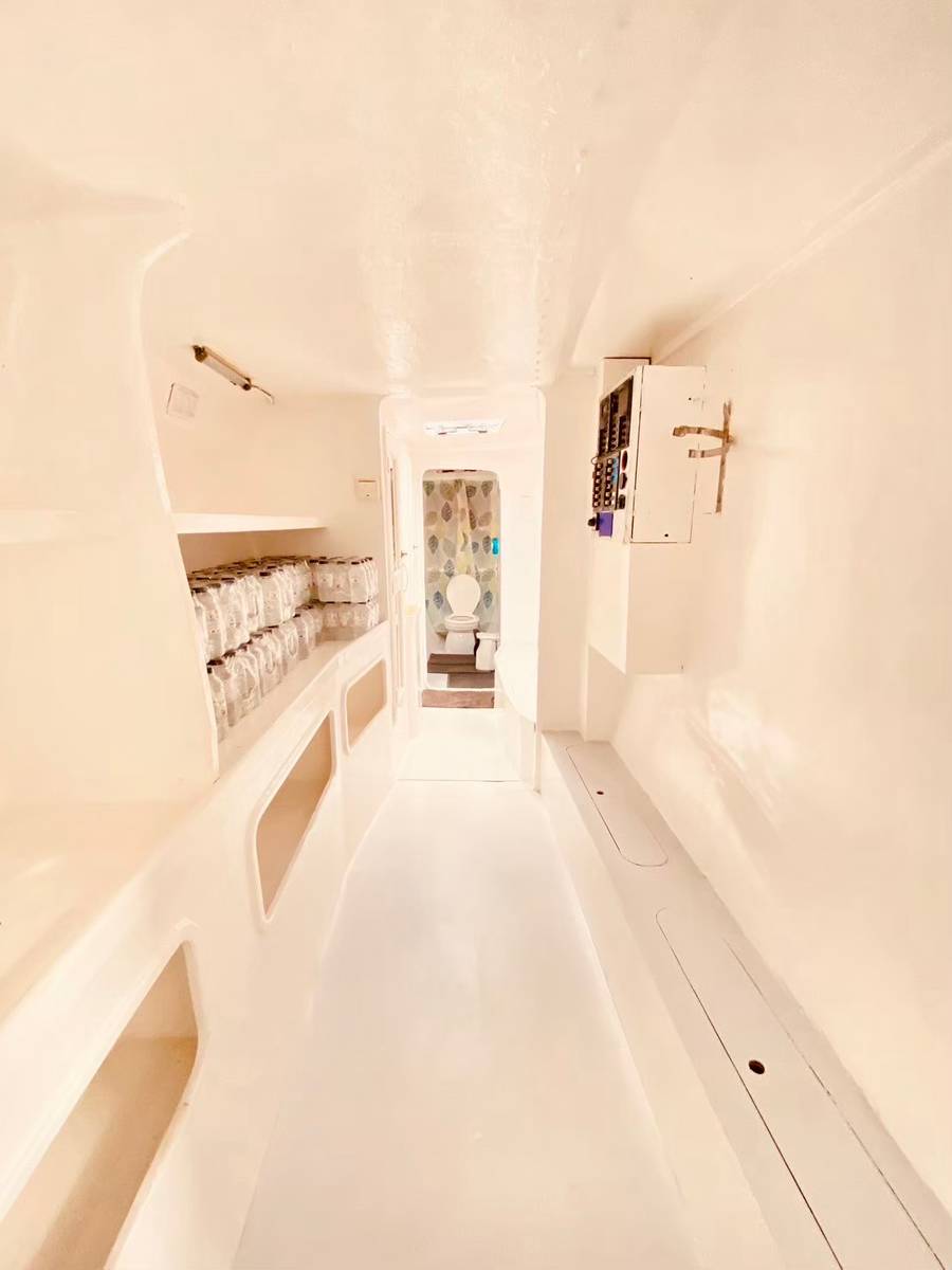 luxury-motor-yacht-phuket-68ft