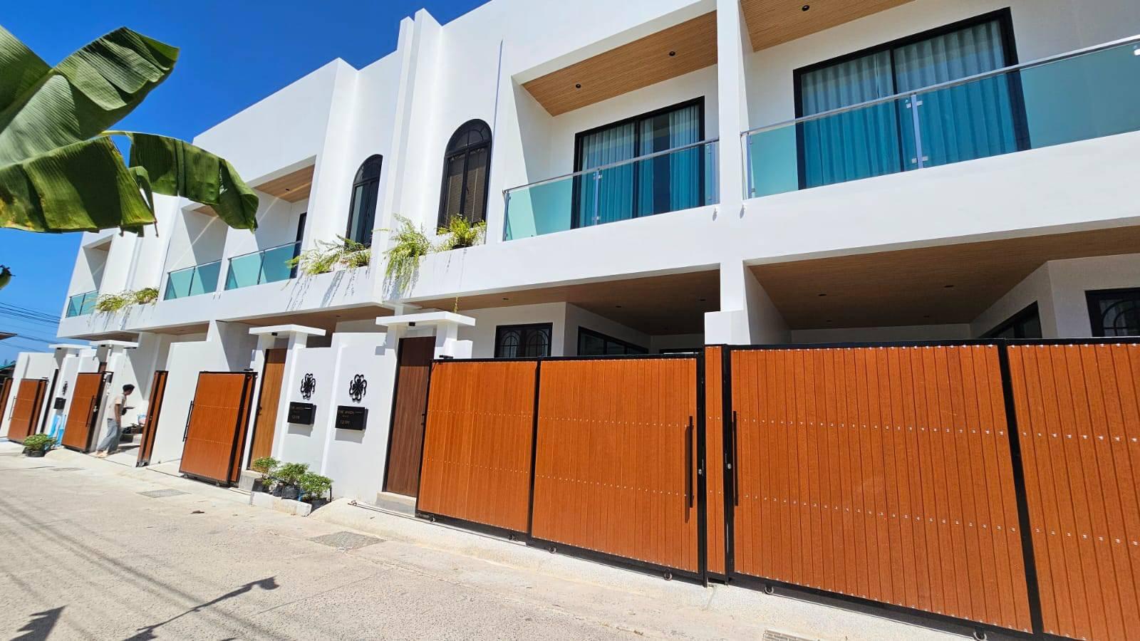 luxury-private-villa-phuket-rent-sale-0