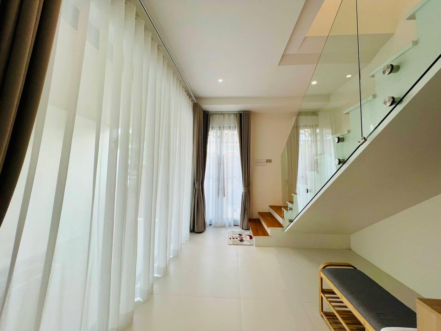luxury-private-villa-phuket-rent-sale-31