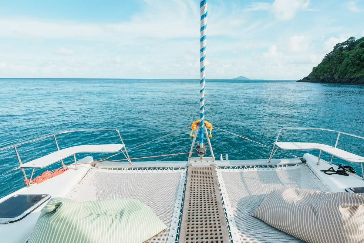 luxury-wildcat-44ft-charter-phuket