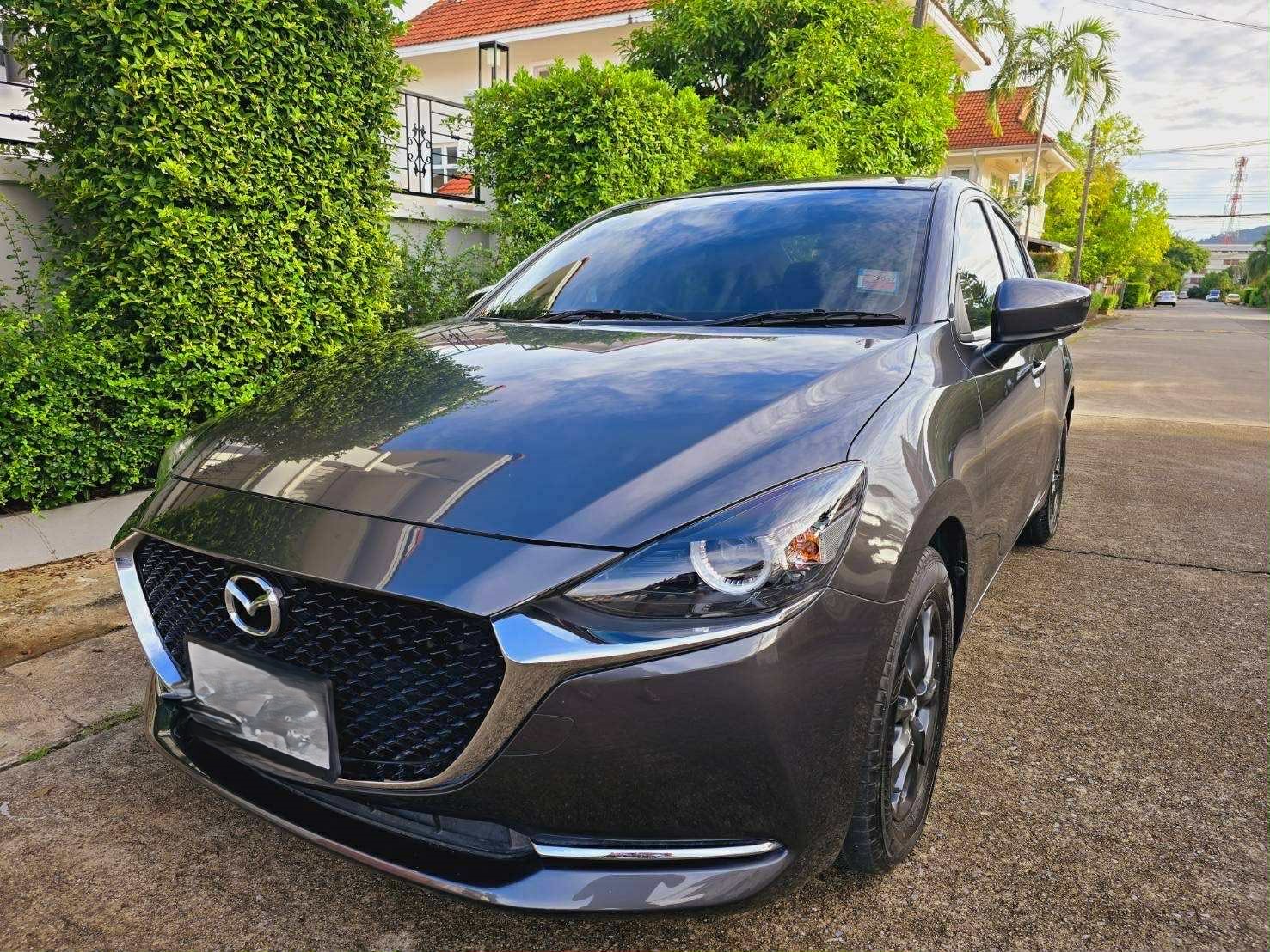 mazda2-2024-rental-thailand