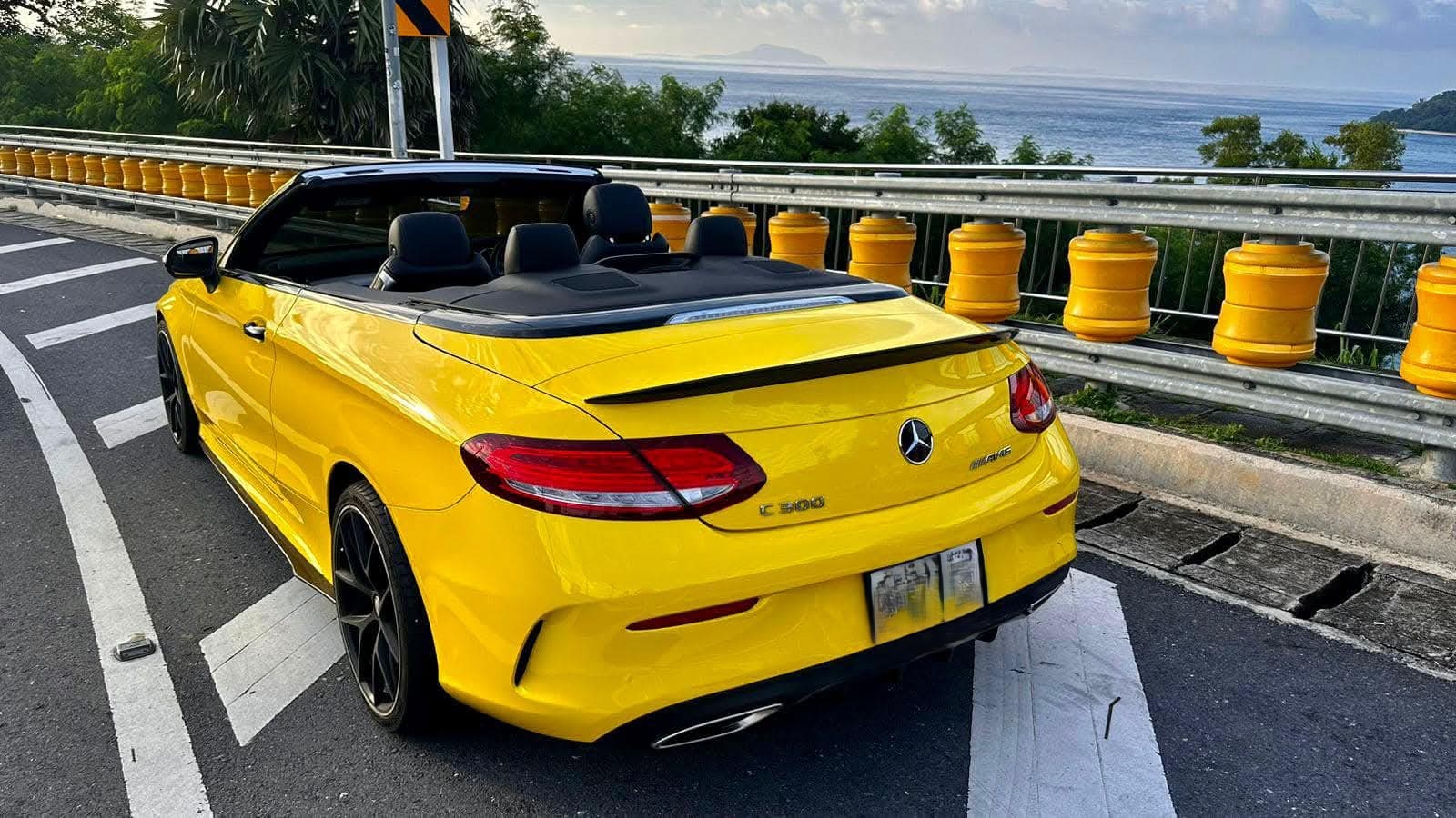 mercedes-c300-2020-rental-thailand