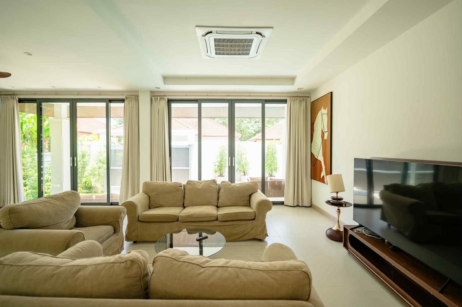 phuket-3br-villa-150k