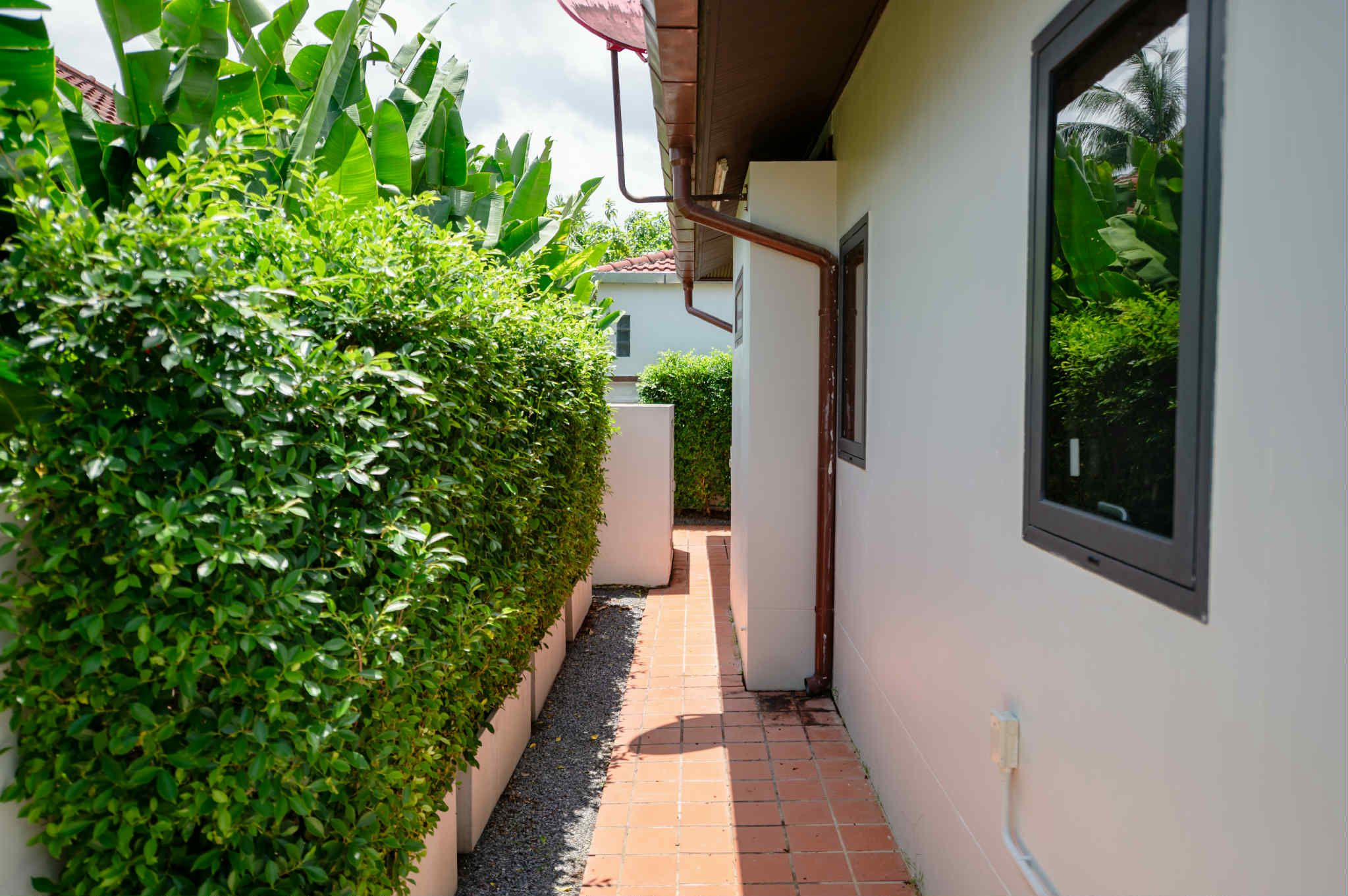 phuket-3br-villa-150k