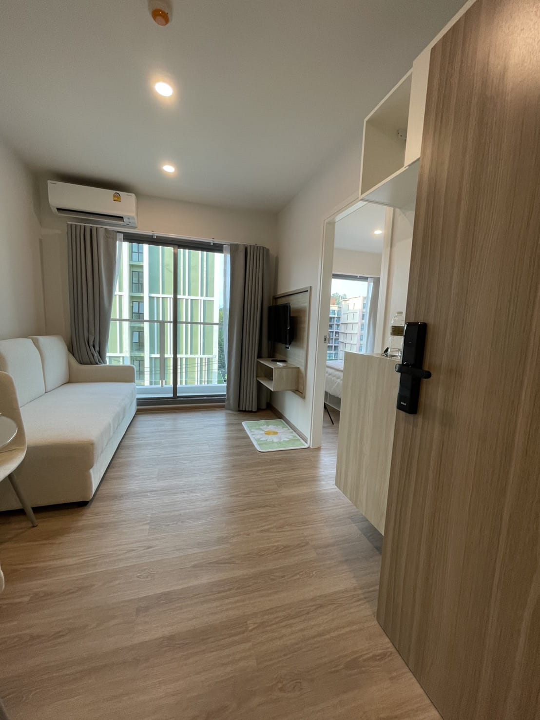 phyll-phuket-1br-front