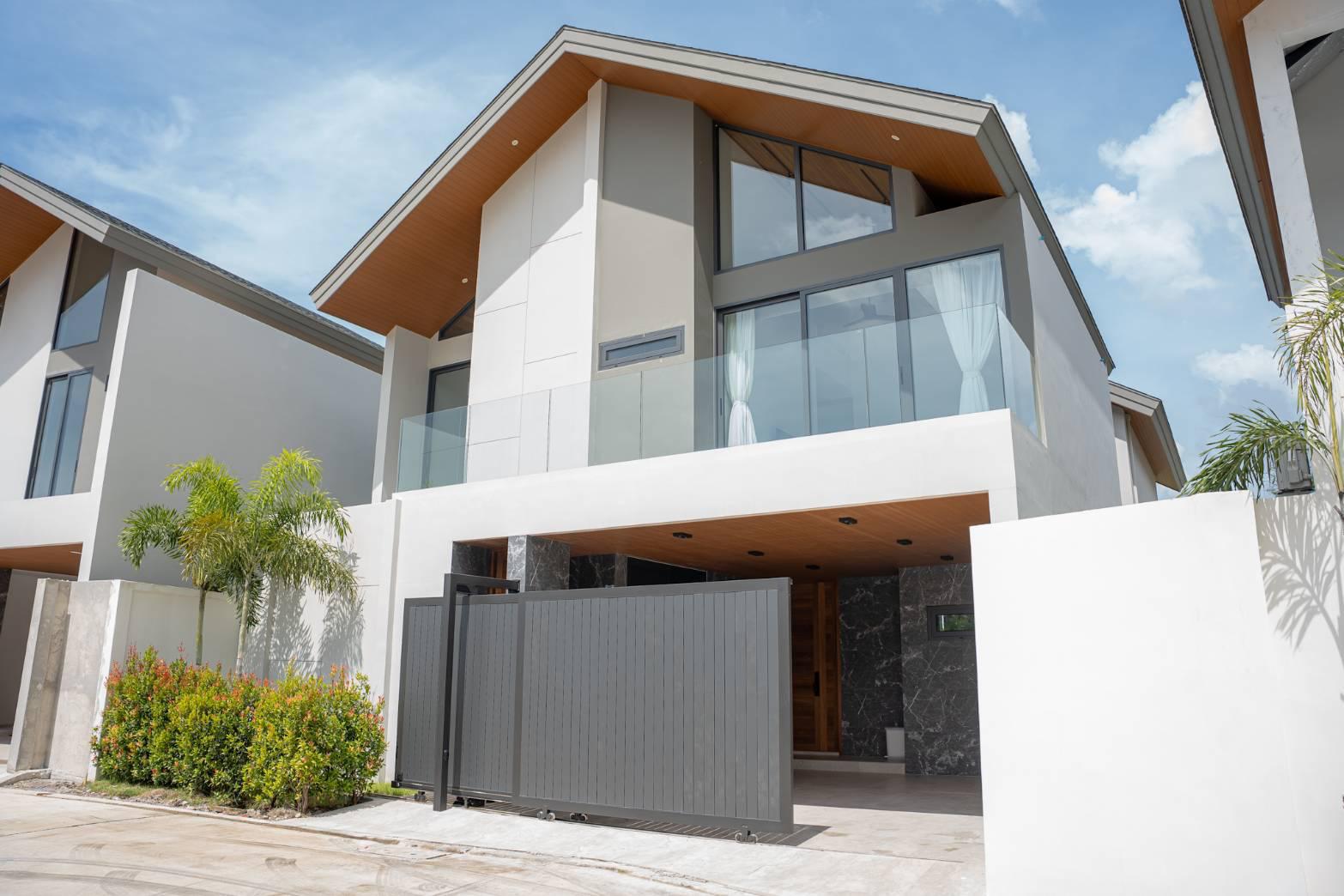 private-villa-cherng-talay-4-bedroom-daily-rent-0