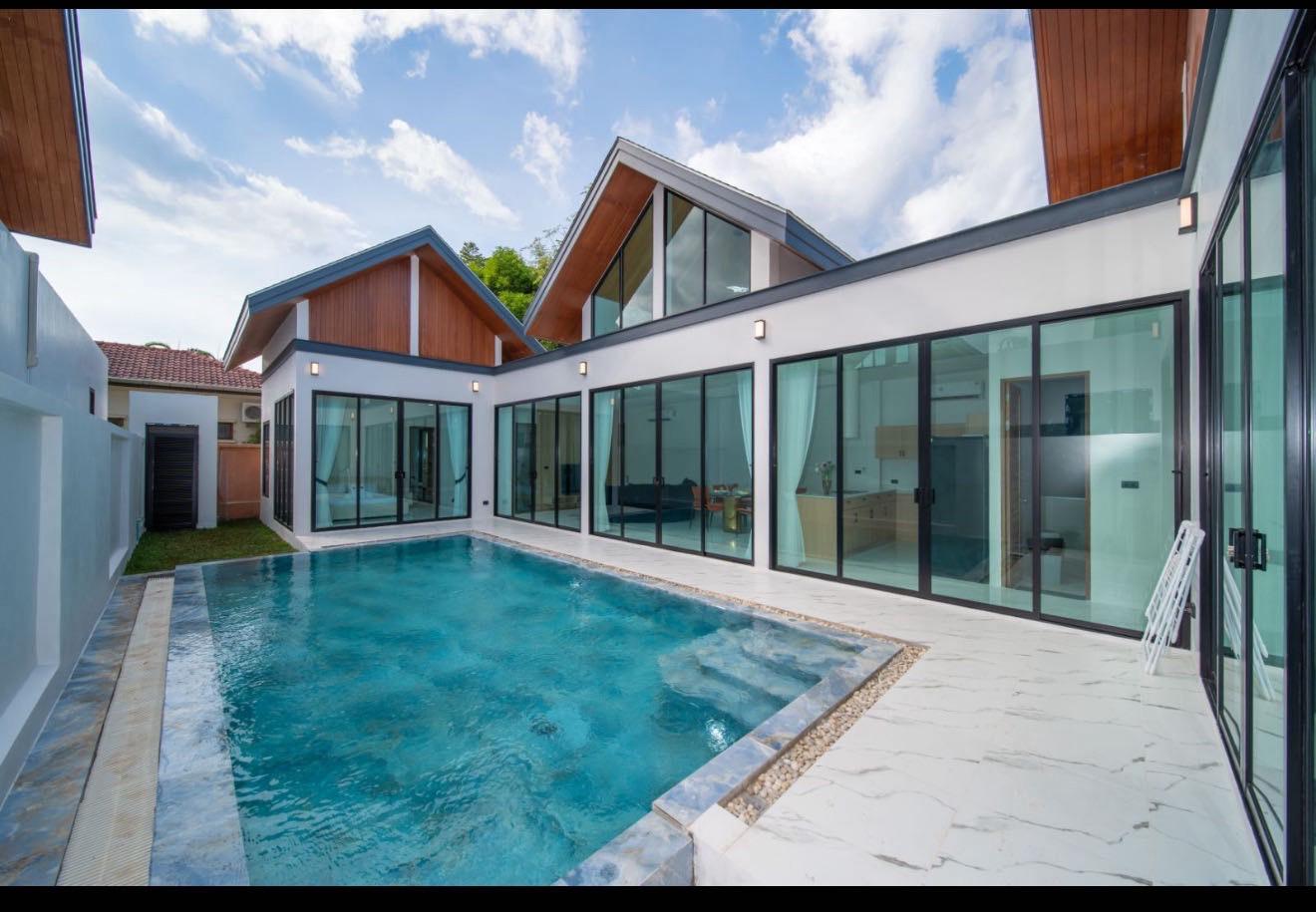 private-villa-rawai-4-bedroom-daily-rent-1