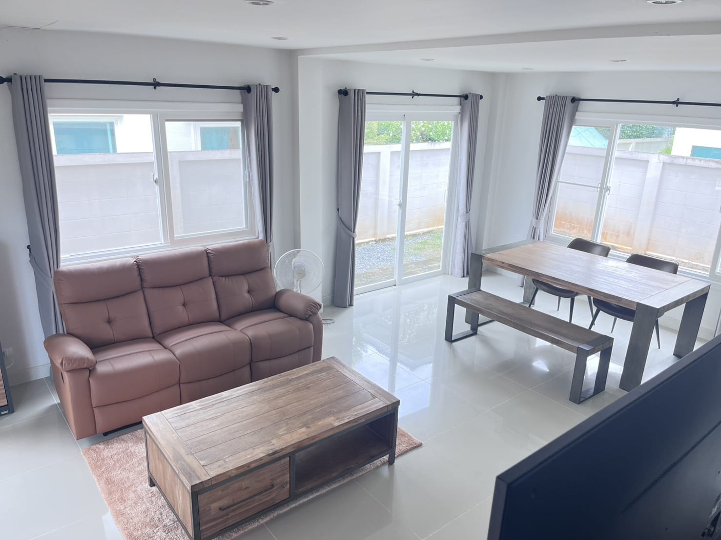 supalai-bella-thalang-3-bedroom-house-rent-5