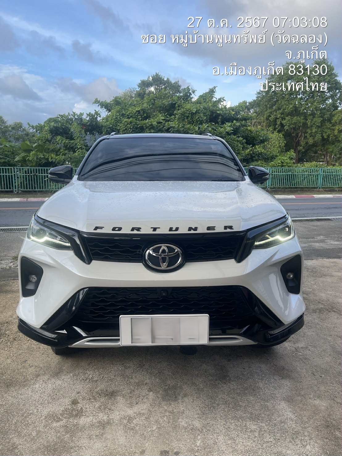 toyota-fortuner-leader-2024-rental