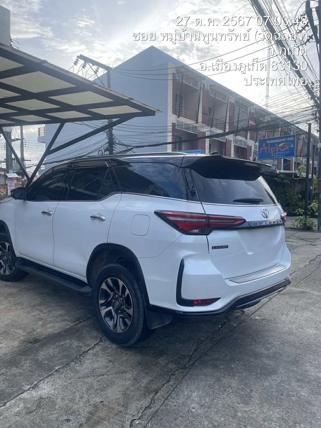 toyota-fortuner-leader-2024-rental