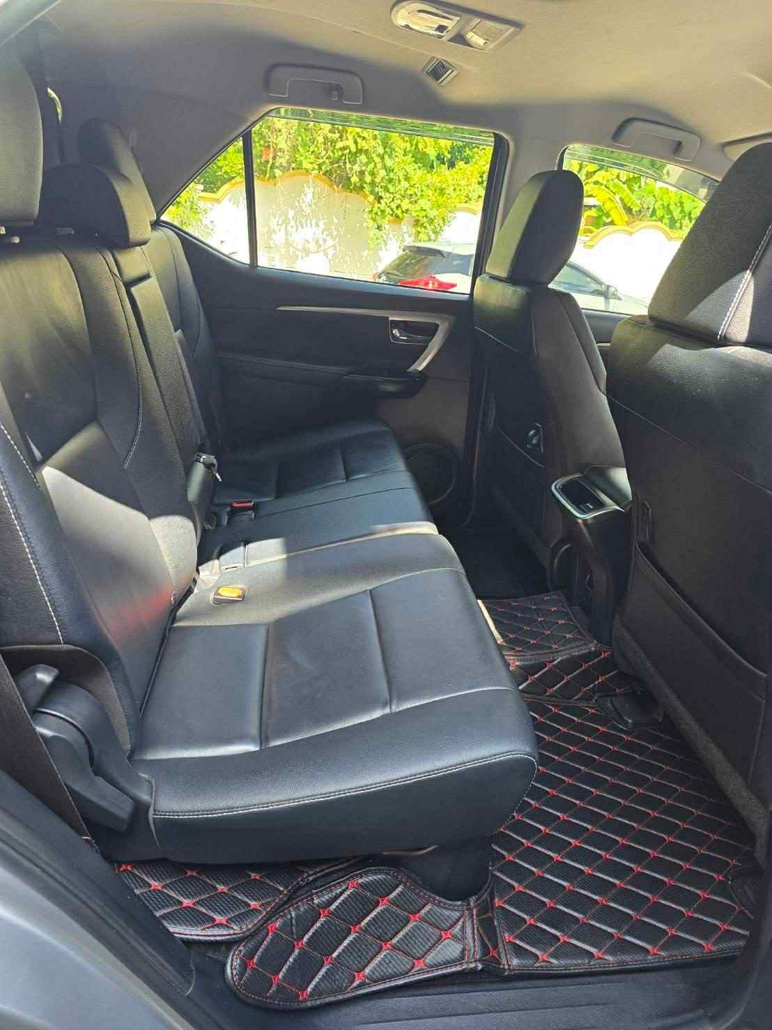 toyota-fortuner-leader-2024-rental
