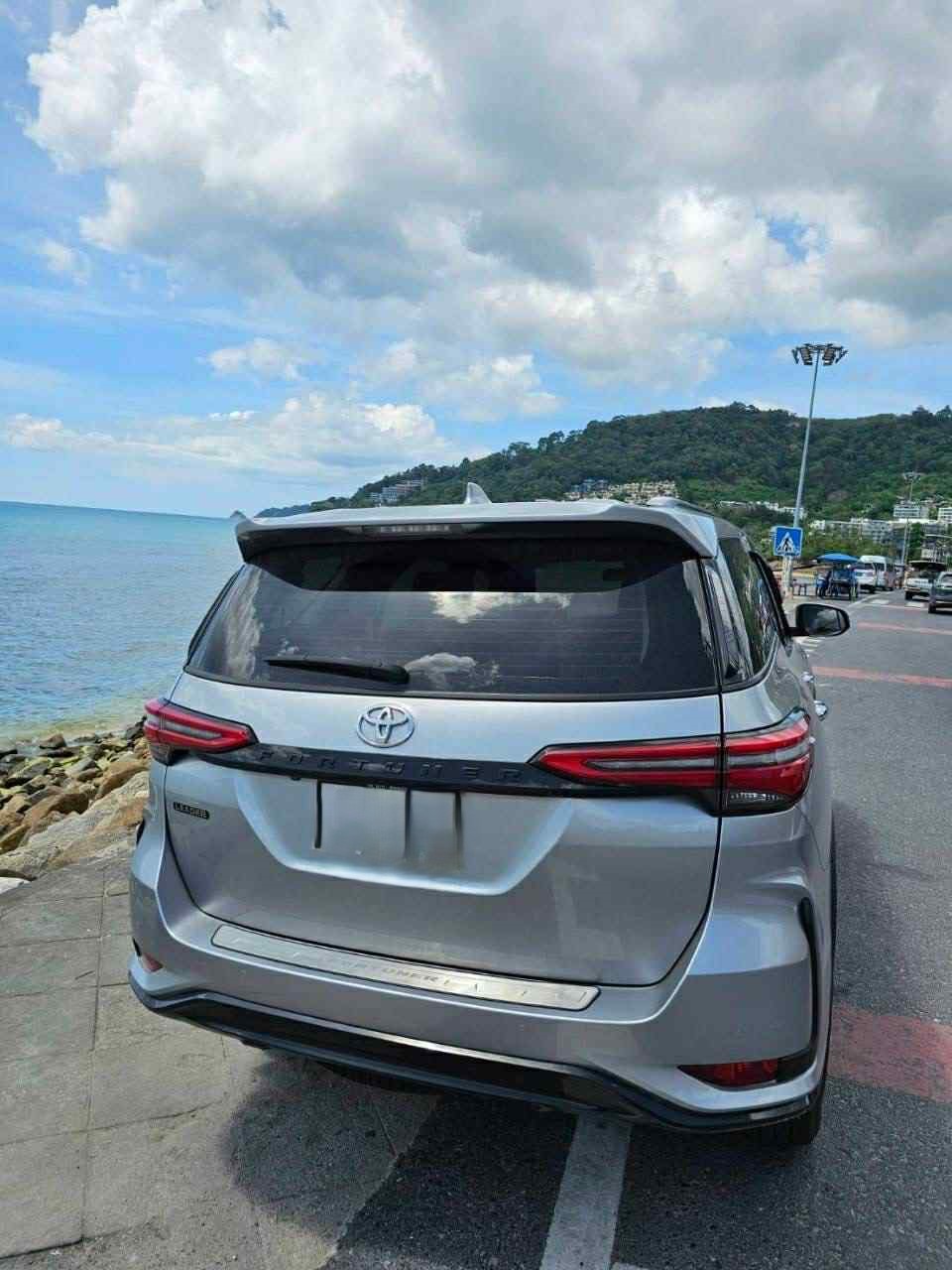 toyota-fortuner-leader-2024-rental