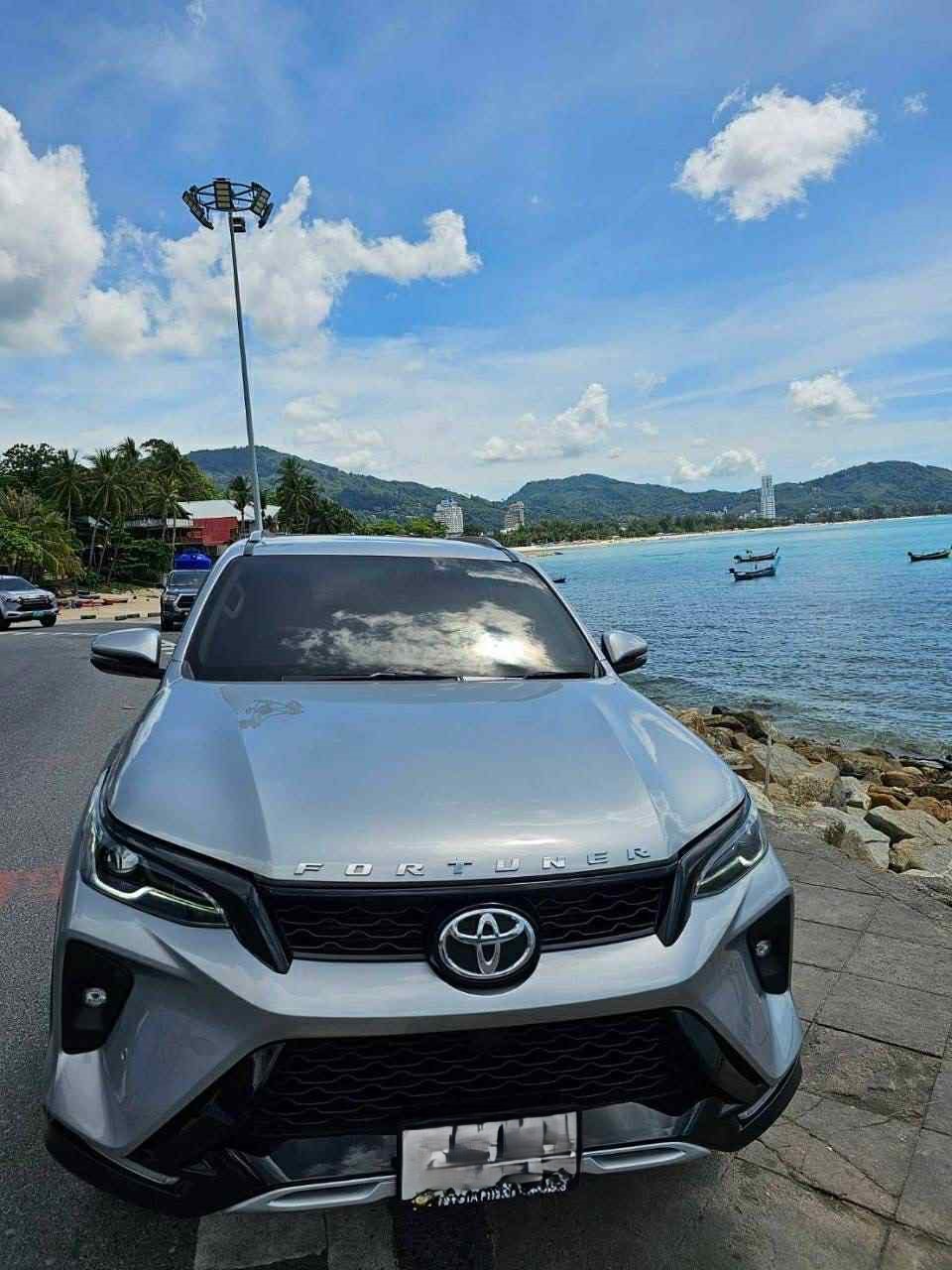 toyota-fortuner-leader-2024-rental