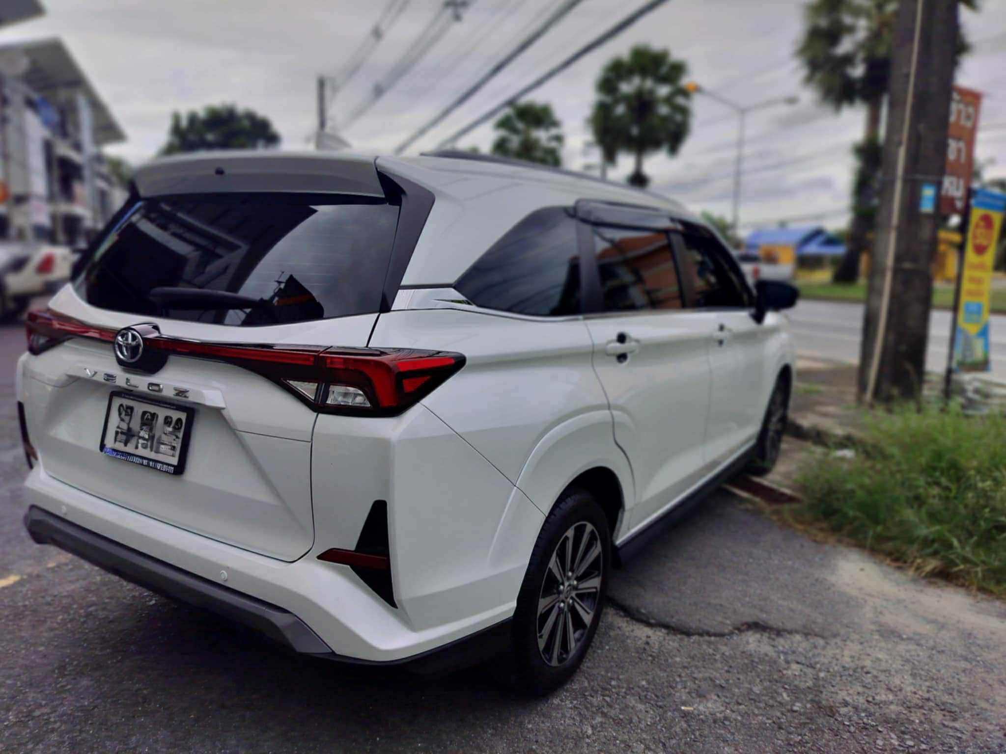 toyota-veloz-2024-rental-thailand