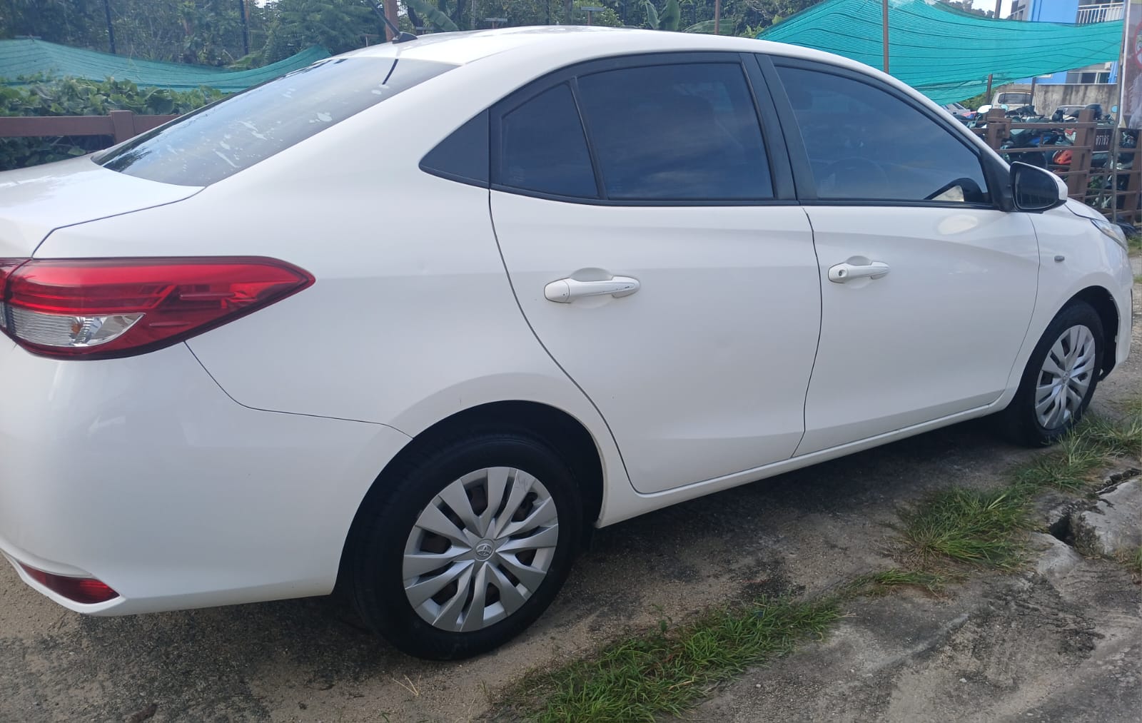 toyota-yaris-2019-rental-thailand