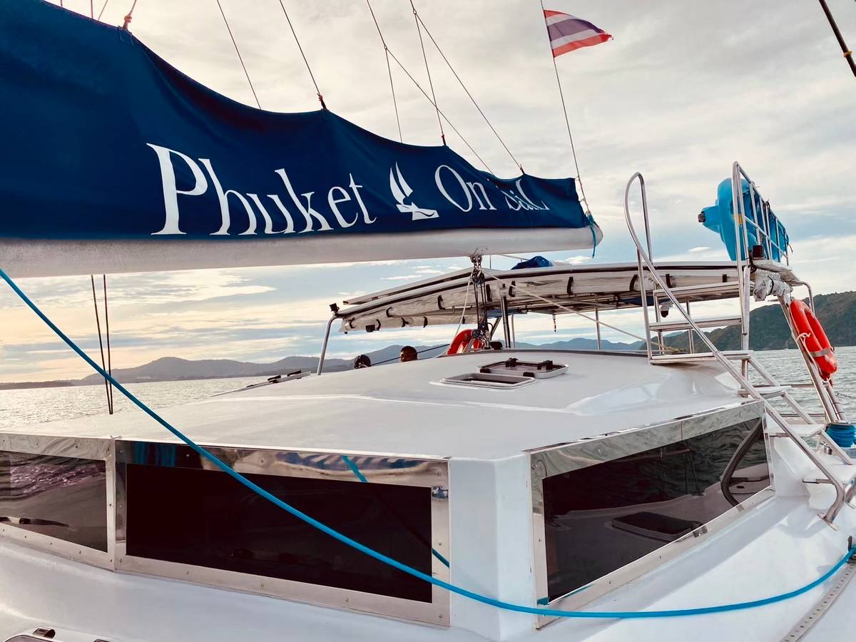 wildcat-44ft-catamaran-phuket