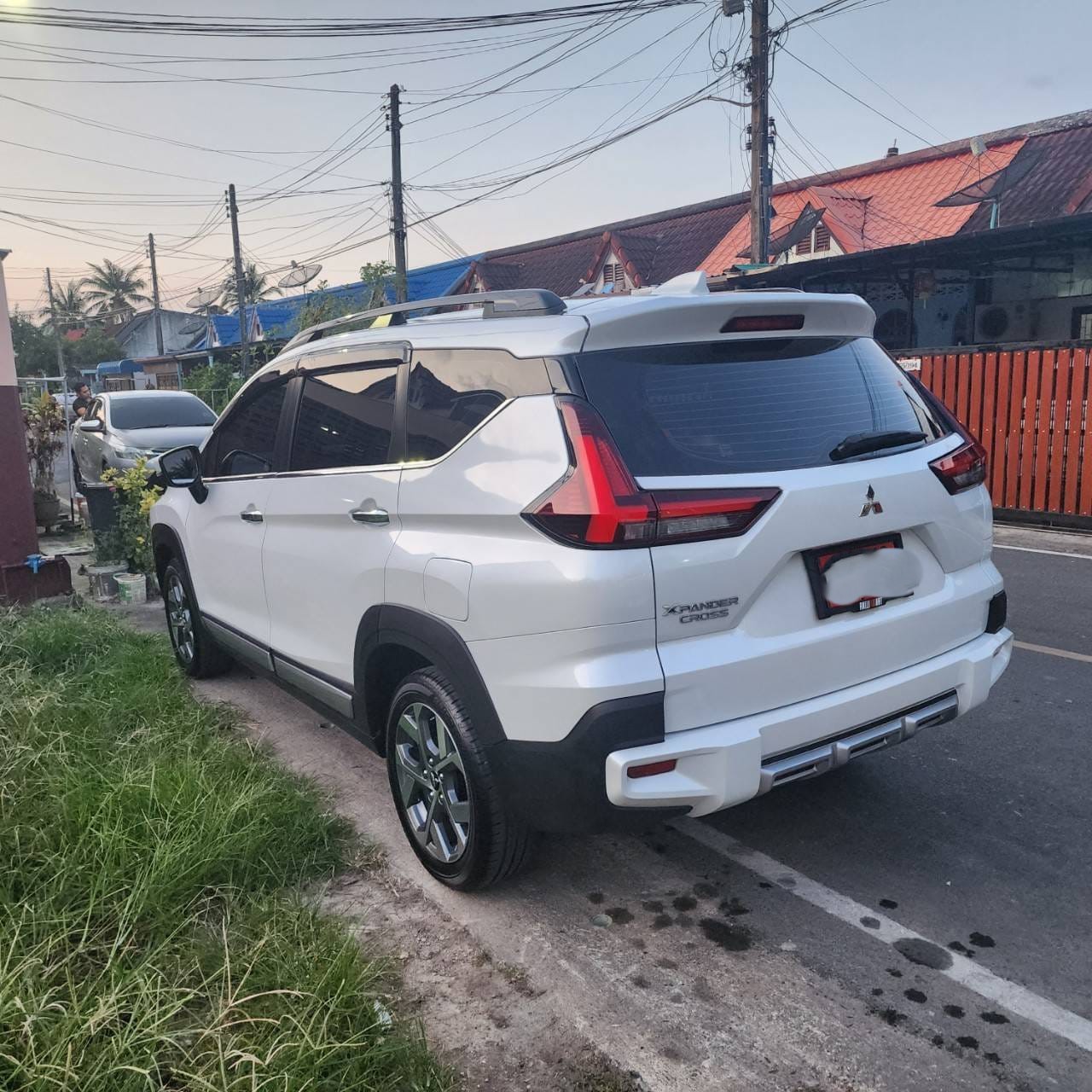 xpander-2024-rental-thailand